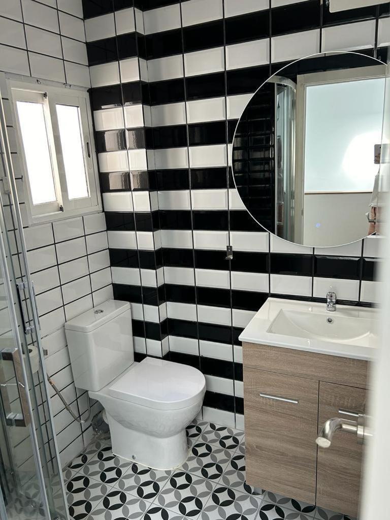 Apartamentos Palma Benidorm Quarto foto